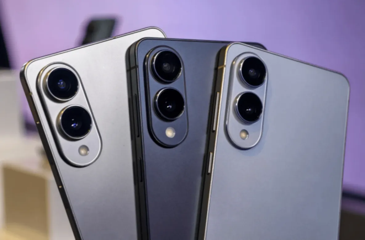 Source here and throughout: Samsung